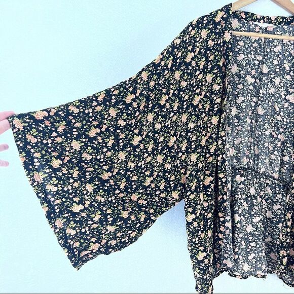Sim & Sam Floral Open Front Kimono Cardigan - Picture 4 of 6